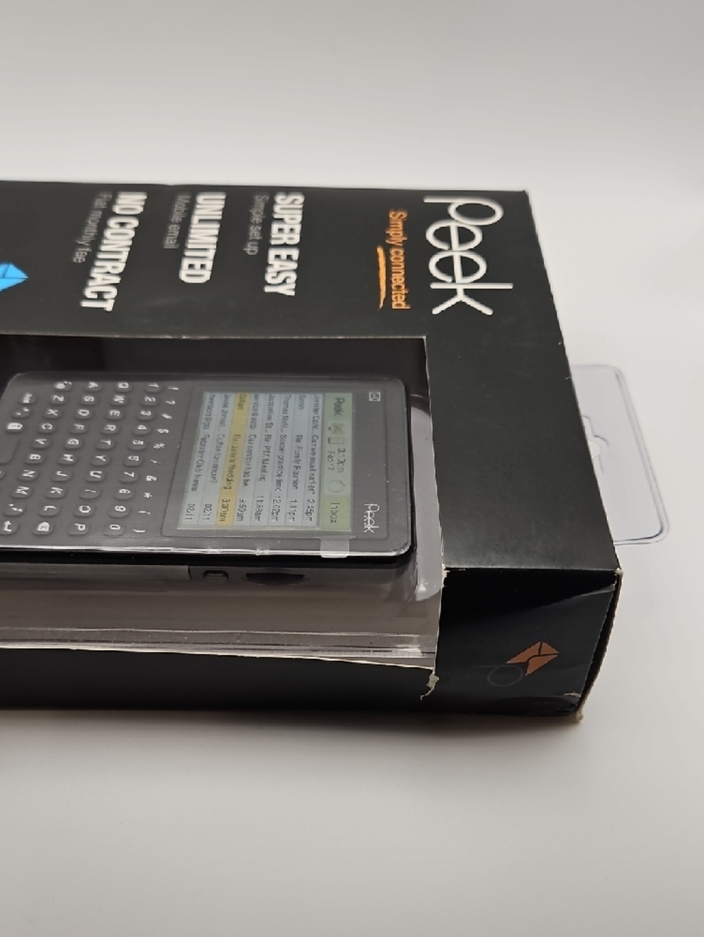 Peek Simple Mobile Email Device New In Box Full Keyboard Vintage Tech - Picture 5 of 7